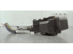 Recambio de caja reles / fusibles para opel insignia berlina 2.0cdti 130 fap referencia OEM IAM 13265980  