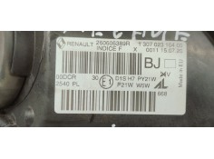 Recambio de faro izquierdo para renault megane iii sport tourer 1.5 dci referencia OEM IAM 260606389R  