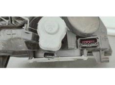 Recambio de faro izquierdo para renault megane iii sport tourer 1.5 dci referencia OEM IAM 260606389R  