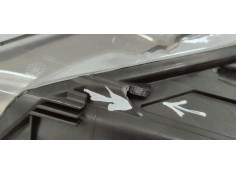 Recambio de faro izquierdo para renault megane iii sport tourer 1.5 dci referencia OEM IAM 260606389R  