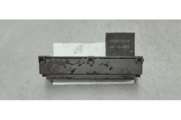 Recambio de interruptor para volkswagen passat berlina (3c2) 2.0 tdi 140 referencia OEM IAM 3C0919234  