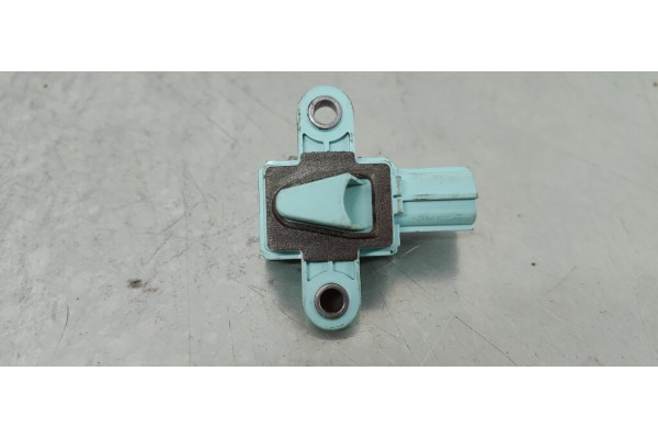 Recambio de sensor para audi a4 ber. (b8) 2.0 tdi referencia OEM IAM 8K0955557C  
