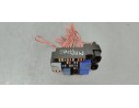 Recambio de caja reles / fusibles para renault megane iii sport tourer 1.5 dci referencia OEM IAM 18013301D  