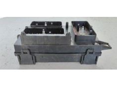 Recambio de caja reles / fusibles para opel astra twin top enjoy referencia OEM IAM 743381  