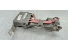 Recambio de caja reles / fusibles para renault megane iii sport tourer 1.5 dci referencia OEM IAM   