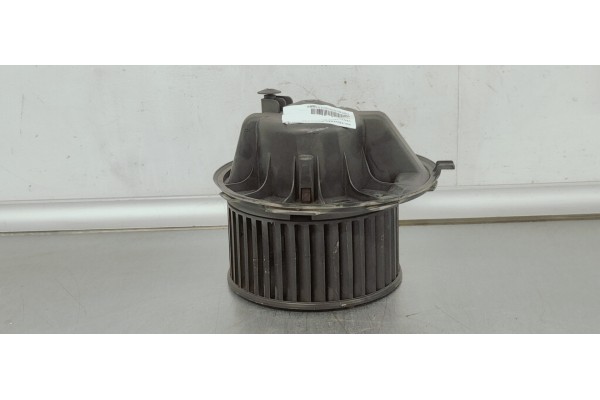 Recambio de ventilador calefaccion para volkswagen golf v berlina (1k1) 1.9 tdi 105 referencia OEM IAM 1K1819015  