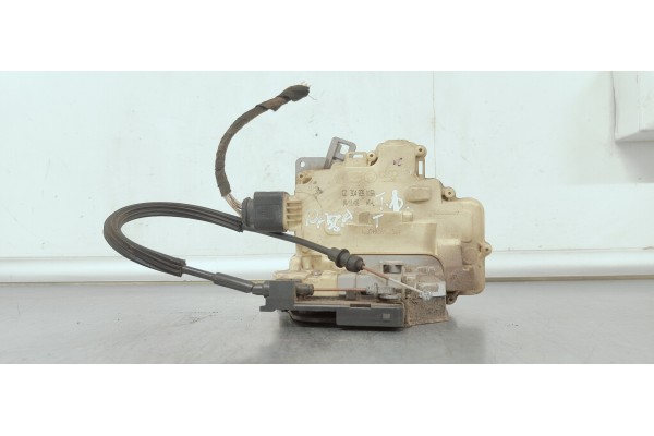 Recambio de cerradura puerta trasera izquierda para volkswagen passat berlina (3c2) 2.0 tdi 140 referencia OEM IAM 3C4839015A  