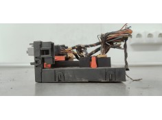 Recambio de caja reles / fusibles para volkswagen golf v berlina (1k1) 1.9 tdi 105 referencia OEM IAM 1K0937049K  