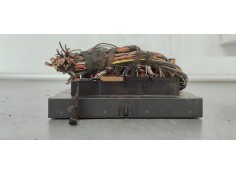Recambio de caja reles / fusibles para volkswagen golf v berlina (1k1) 1.9 tdi 105 referencia OEM IAM 1K0937049K  