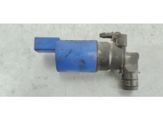 Recambio de bomba limpia para ford c-max 1.6 tdci referencia OEM IAM AV6113K082AA  