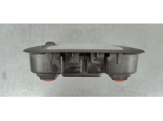 Recambio de luz interior para toyota aygo x 1.0i 72 referencia OEM IAM 812600H080  