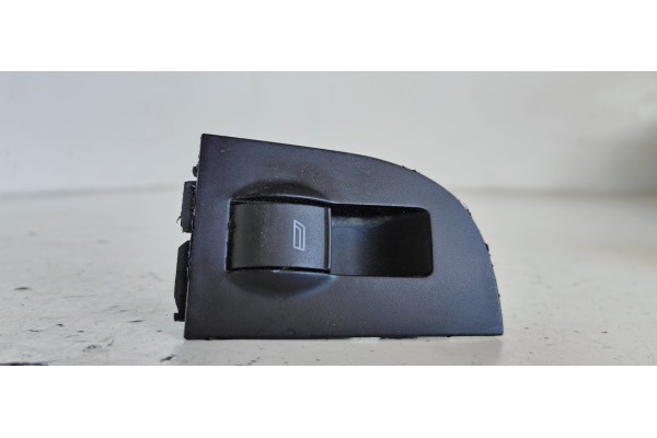 Recambio de mando elevalunas trasero derecho para audi a6 avant (4b5) 2.5 tdi referencia OEM IAM 4B0959522  