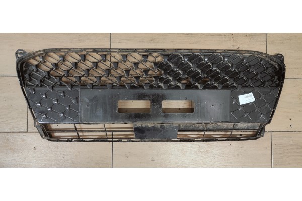 Recambio de rejilla delantera para toyota aygo x 1.0 i referencia OEM IAM 531110H140  