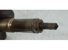 Recambio de inyector para renault megane iii sport tourer 1.5 dci referencia OEM IAM 166008052R  