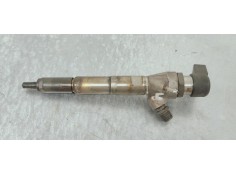 Recambio de inyector para renault megane iii sport tourer 1.5 dci referencia OEM IAM 166008052R  