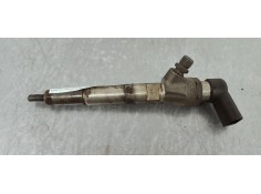 Recambio de inyector para renault megane iii sport tourer 1.5 dci referencia OEM IAM 166008052R  