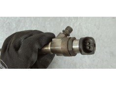 Recambio de inyector para renault megane iii sport tourer 1.5 dci referencia OEM IAM 166008052R  