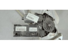 Recambio de elevalunas delantero izquierdo para renault megane iii sport tourer 1.5 dci referencia OEM IAM 807210002R  