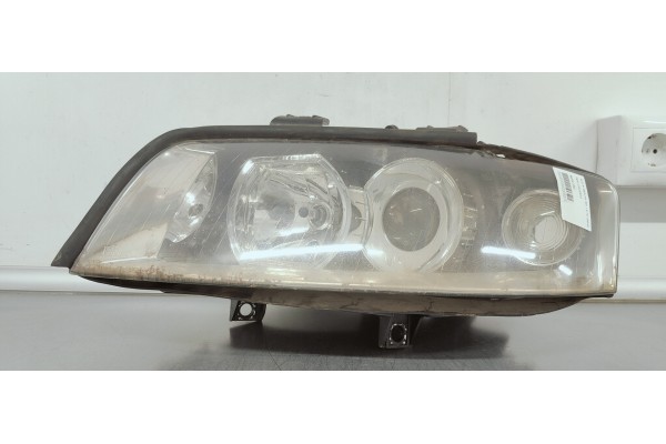 Recambio de faro izquierdo para audi a4 berlina (8e) 1.9 tdi (96kw) referencia OEM IAM 8E0941029C  