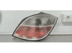 Recambio de piloto trasero izquierdo para ford fiesta (cb1) 1.6 tdci 95 fap referencia OEM IAM 8A6113405A  