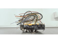 Recambio de caja reles / fusibles para citroen berlingo 1.5 hdi referencia OEM IAM 9804848580  