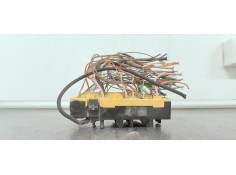 Recambio de caja reles / fusibles para citroen berlingo 1.5 hdi referencia OEM IAM 9804848580  