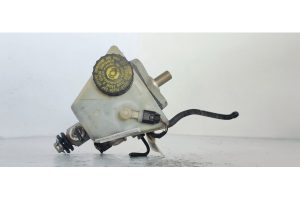 Recambio de bomba freno para mercedes-benz clase c (w203) berlina 220 cdi (203.006) referencia OEM IAM A2034300002  