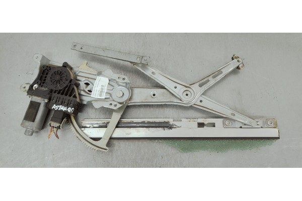 Recambio de elevalunas delantero derecho para opel astra h ber. edition referencia OEM IAM A330013100418  