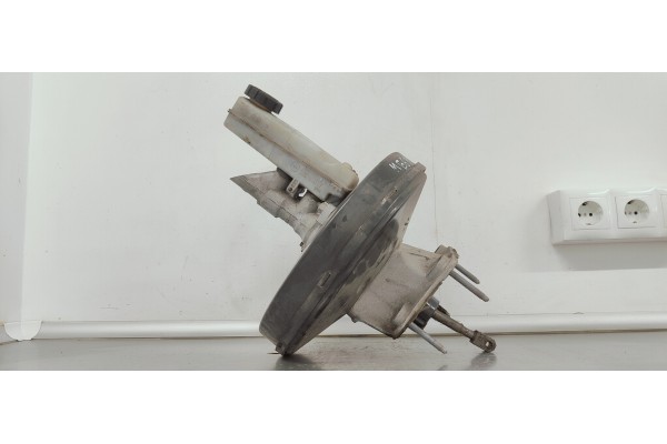 Recambio de servofreno para renault megane iii sport tourer 1.5 dci referencia OEM IAM 472100005R  