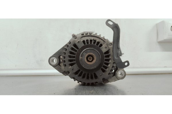 Recambio de alternador para kia carnival 2.9 crdi cat referencia OEM IAM 373004X900  