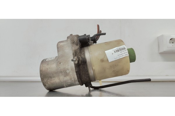 Recambio de bomba direccion para skoda fabia (5j2 ) 1.6 tdi referencia OEM IAM 6R0423156B  