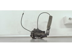 CERRADURA PUERTA TRASERA DERECHA 825020073R 