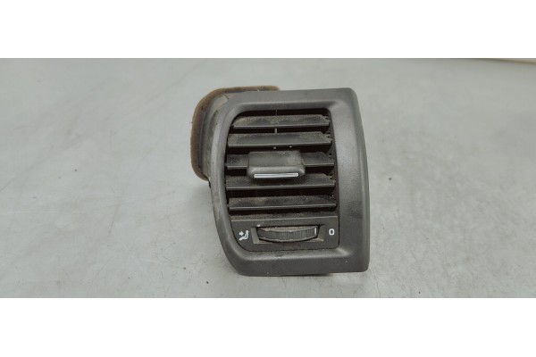Recambio de rejilla aireadora para skoda fabia (5j2 ) 1.6 tdi referencia OEM IAM 5J0819702  