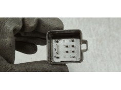 Recambio de caja precalentamiento para seat ibiza (6j5) 1.6 tdi referencia OEM IAM 038907281D  