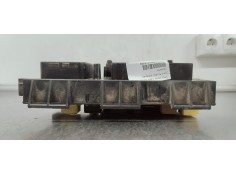Recambio de caja reles / fusibles para opel astra h ber. edition referencia OEM IAM 13206754  