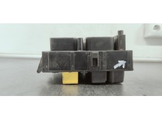 Recambio de caja reles / fusibles para opel astra h ber. edition referencia OEM IAM 13206754  