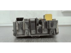Recambio de caja reles / fusibles para opel astra h ber. edition referencia OEM IAM 13222173  