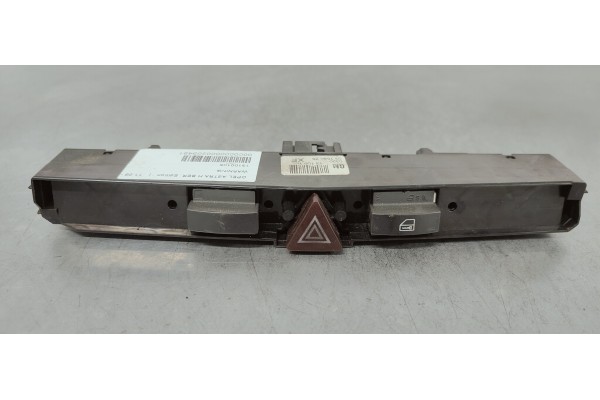 Recambio de warning para opel astra h ber. edition referencia OEM IAM 13100105  