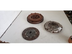 Recambio de kit embrague para renault scenic iii 1.2 16v referencia OEM IAM 302059210R  