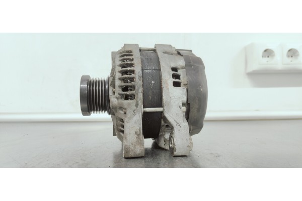 Recambio de alternador para ford focus lim. (cb8) 5ecalc referencia OEM IAM CV6T10300FA  