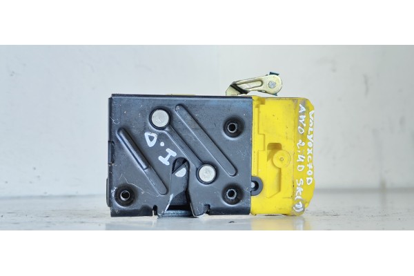 Recambio de cerradura puerta delantera izquierda para volvo xc70 2.4 d awd ocean race referencia OEM IAM 30663041  
