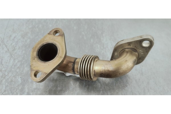 Recambio de tubo para volkswagen golf v berlina (1k1) highline 4motion referencia OEM IAM 03G131521T  
