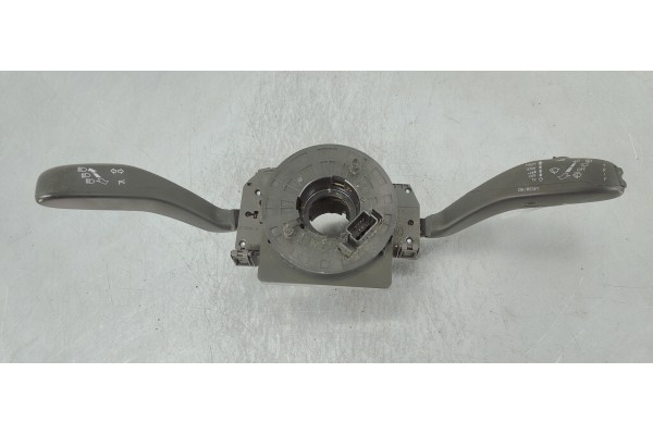 Recambio de mando multifuncion para skoda fabia (5j2 ) 1.6 tdi referencia OEM IAM 6Q0953503DQ  