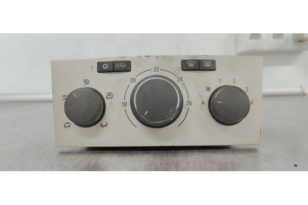 Recambio de mando climatizador para opel astra h ber. edition referencia OEM IAM 13247811  