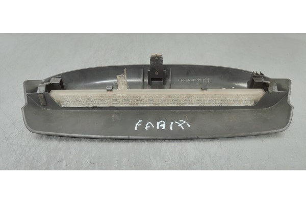 Recambio de luz central de freno para skoda fabia (5j2 ) 1.6 tdi referencia OEM IAM 5J6945097  