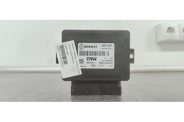 Recambio de modulo electronico para renault megane iii sport tourer 1.5 dci referencia OEM IAM 285F21523R  