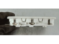 Recambio de luz interior para renault megane iii sport tourer 1.5 dci referencia OEM IAM 264300008R  