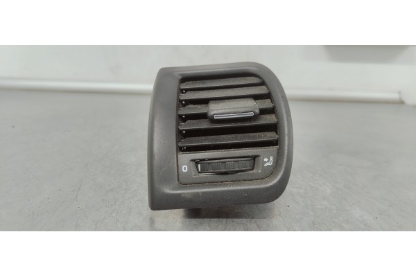 Recambio de rejilla aireadora para skoda fabia (5j2 ) 1.6 tdi referencia OEM IAM 5J0819701  