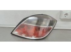 Recambio de piloto trasero derecho para opel astra h ber. edition referencia OEM IAM 13222325  