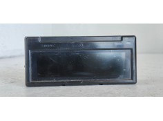 Recambio de pantalla multifuncion para volvo v50 familiar 2.0 d momentum referencia OEM IAM 30679647  